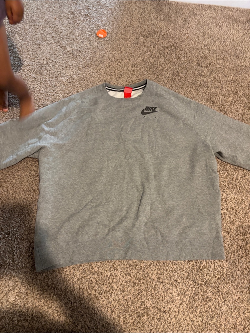 Nike Grey Crewneck Sweatshirt with Small Chest Logo